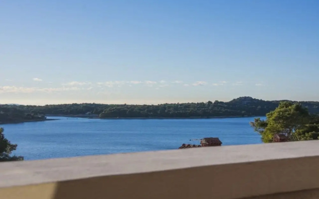 Luce - 50 m From sea - A3