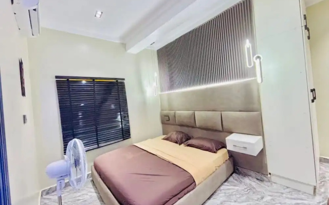 Stylish 2-bedroom Apartment in Peaceful Abuja Neighborhood