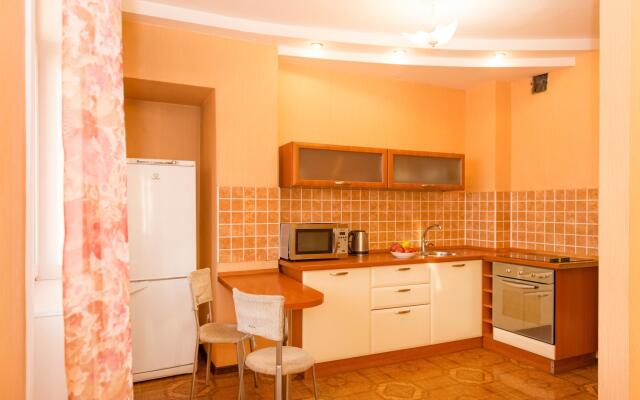 Апартаменты ХОРОМЫ  на ул. Байкальская, д. 107 А/5