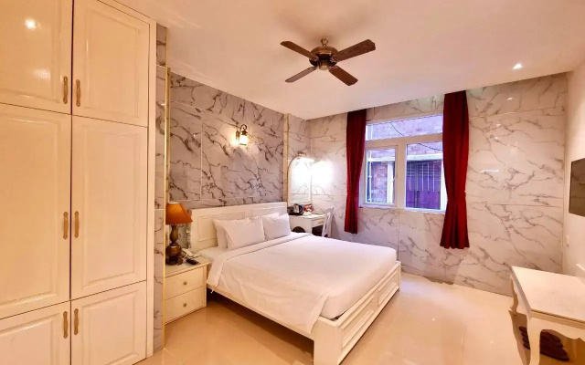 Tulip Hotel 3