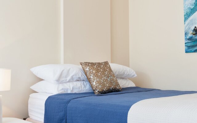 Whitesands, Unit 213 Shoal Bay Road