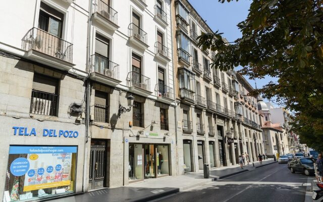 Charming Puerta del Sol