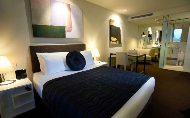 MainStay Suites Hawthorn