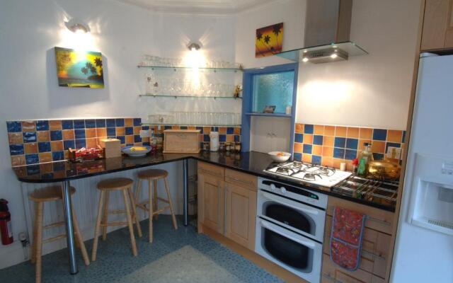Seawall, 30A Burlington Road