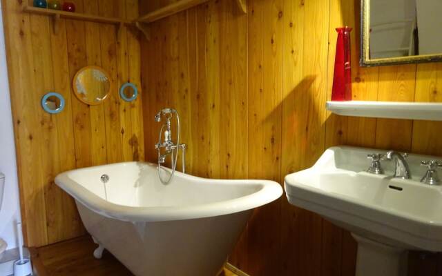 Lune De Miel Tiny House Insolite