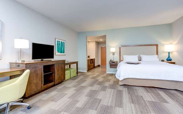 Hampton Inn & Suites Macon I-475