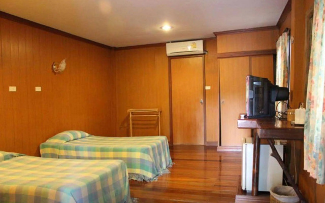 Laoya Inland Resort