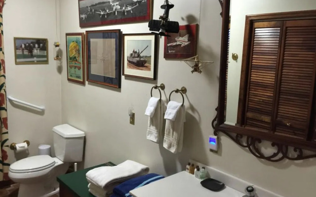 Miles River Guest House