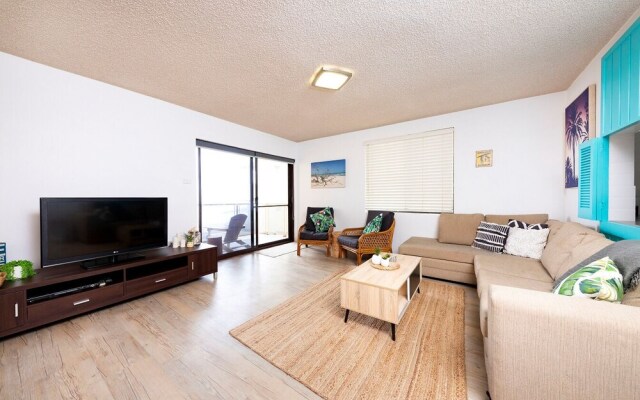 Hibiscus Court Unit 4