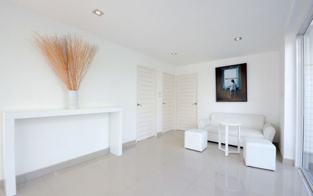 Luxury 5 Star Beach Villa 8 Bedrooms