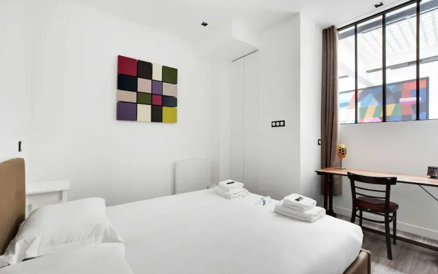 Superb Apartment With Hammam -4br/12p- Bastille