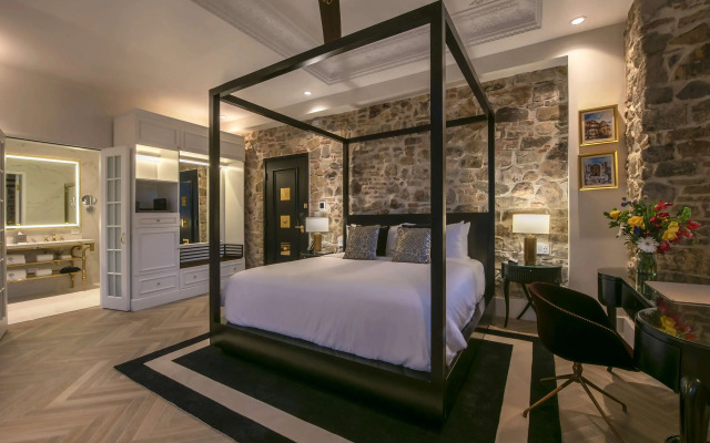 Hotel La Compania, in the Unbound Collection by Hyatt