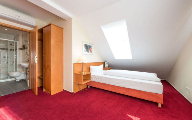 Boarding House