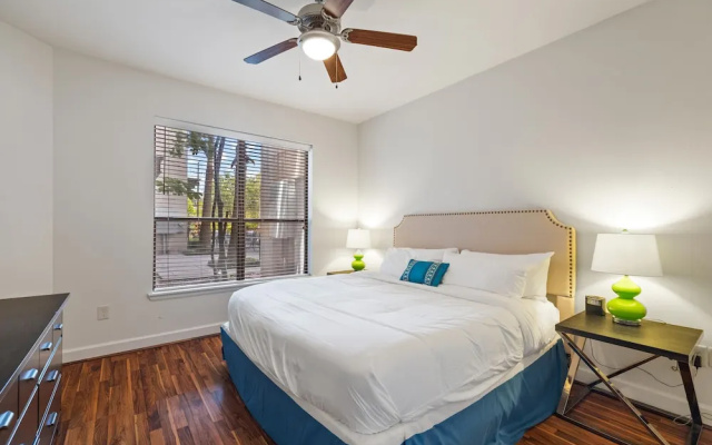Kasa Houston Upper Kirby Apartments