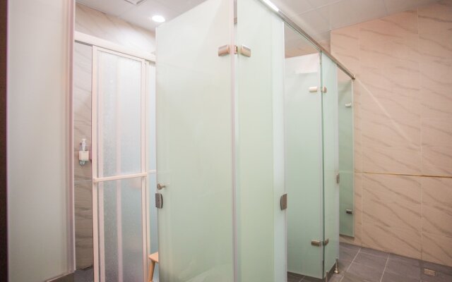 Douzi Home Hotel