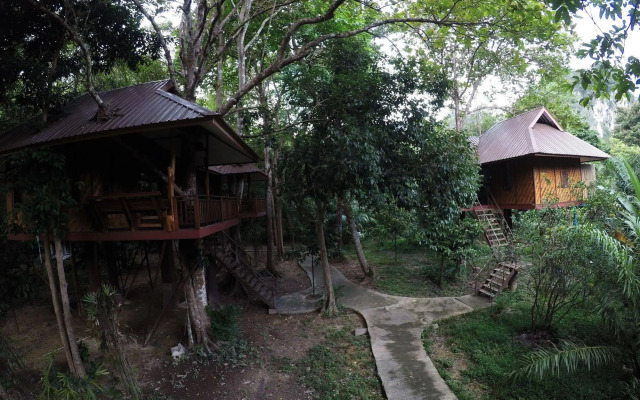 Baan Khao Sok Resort
