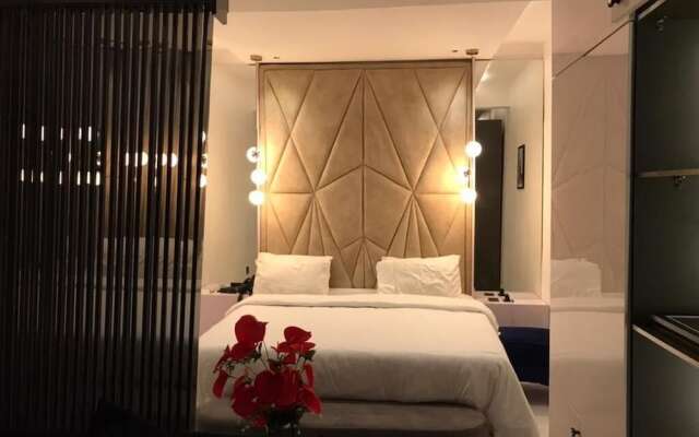 Austra Luxury Residence
