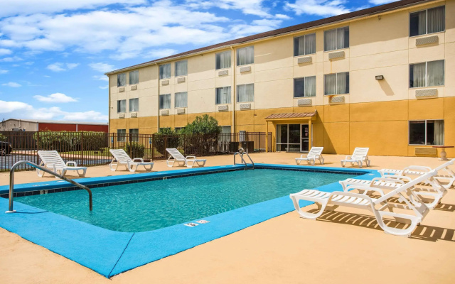 Sleep Inn & Suites Foley - Gulf Shores North