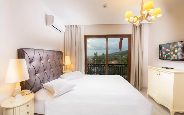 Motali Life Hotel