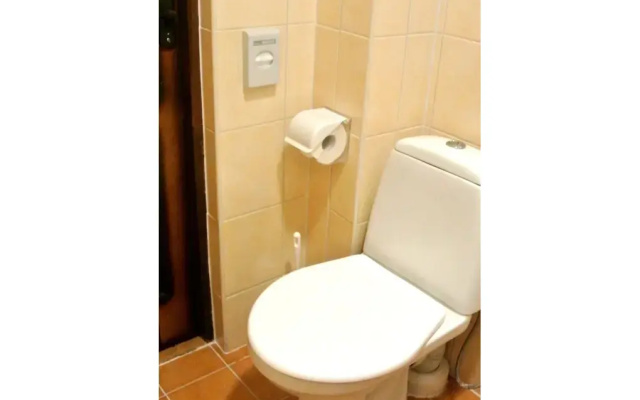 Üksik Rüütel Hotel