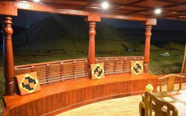 Pondicherry Houseboats
