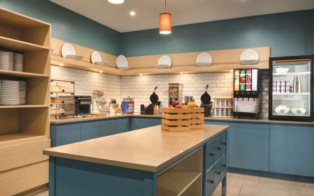 Country Inn & Suites by Radisson, Page, AZ
