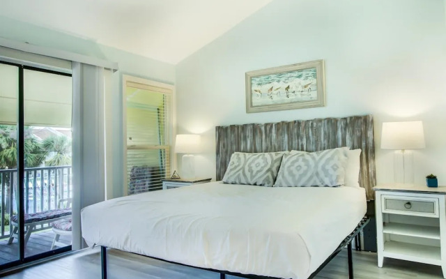 2 C, Three Bedroom Townhome