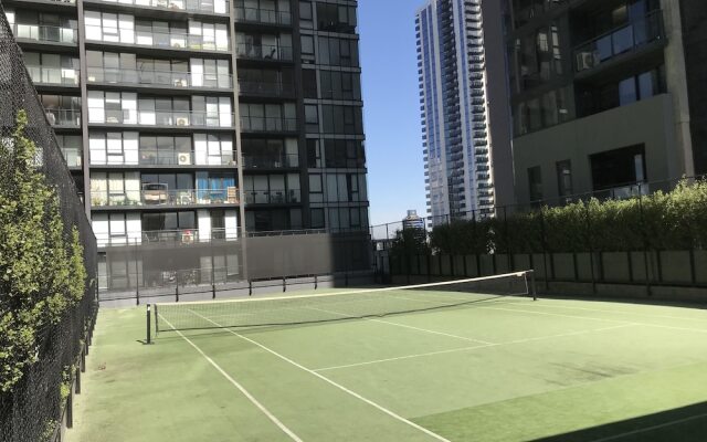 225 Melbourne Tower
