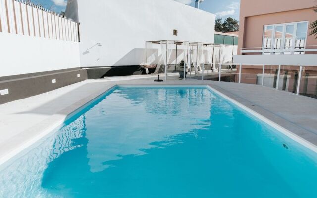 O House Ericeira Hills