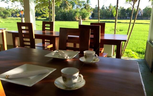 Thisara Guest House