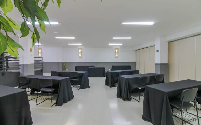 Coral Trade Hotel