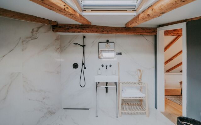 Seafront Palazzo Rovinj With Private sea Access