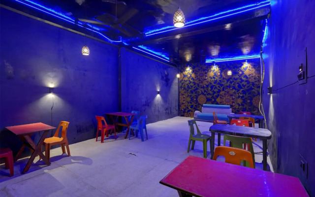 Oyo 86763 D R Hotel Restaurant