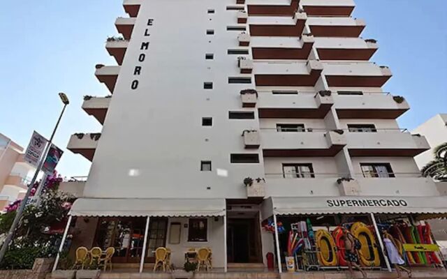 Apartamentos El Moro