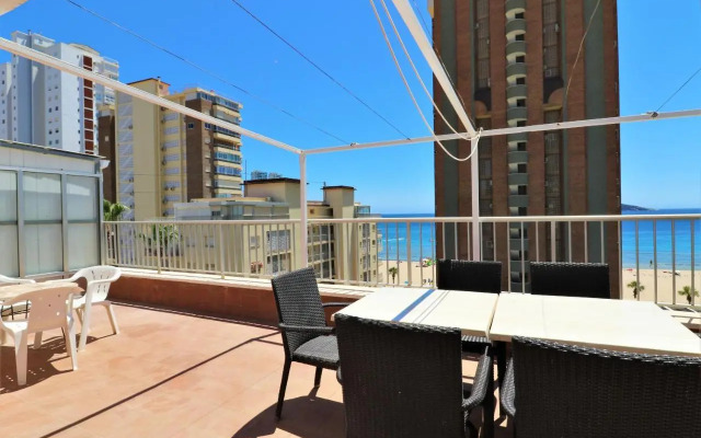 Penthouse El Pato 872