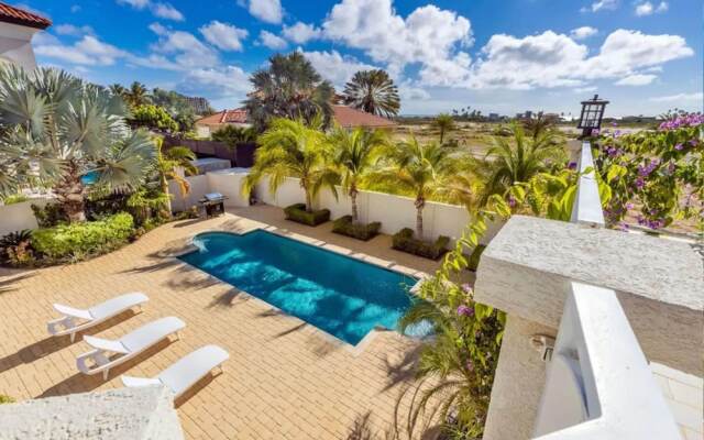 Brand NEW 4BR 5BA Villa w Privatepool Seaviews