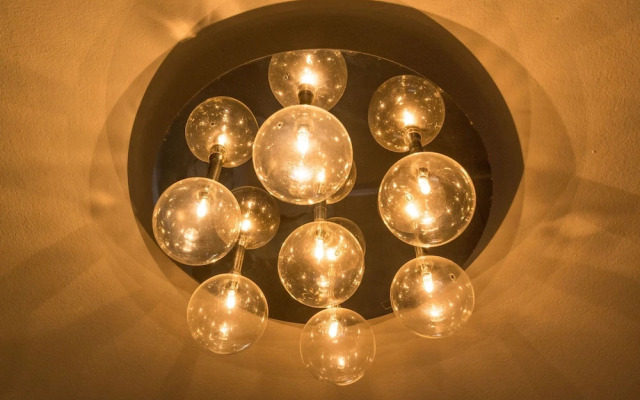 Jardin de la Reine - Premi re Conciergerie