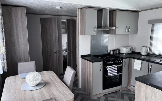 Fantastic Family 3-bed Static Caravan Cooper bea
