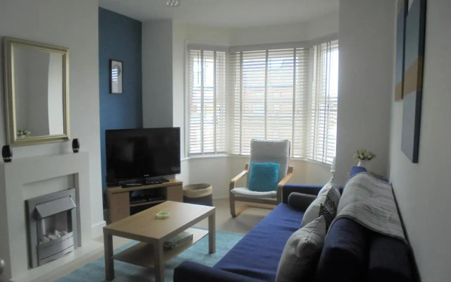 11B Beachside