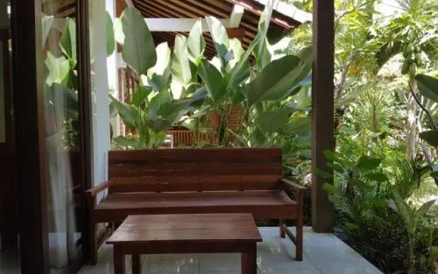 Solaluna Beach Homestay