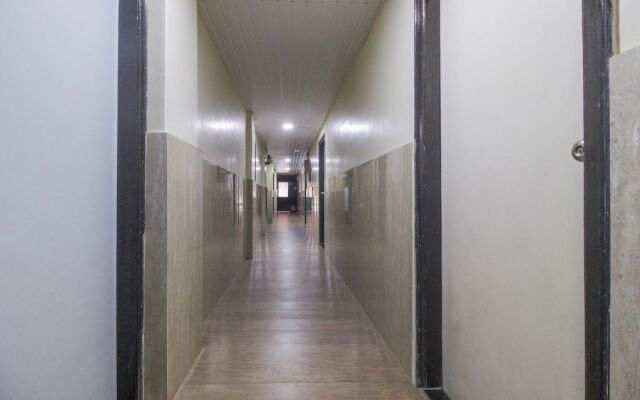 Spot on 49319 Hotel Welcome