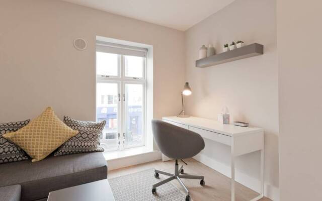 2 Bedroom Apartment In City Centre