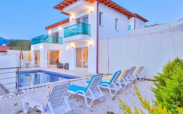 Kas 3 Bedrooms Villa With Private Pool