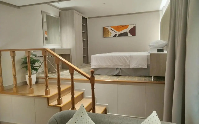 Crown Suites