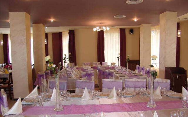 Hotel Liliacul