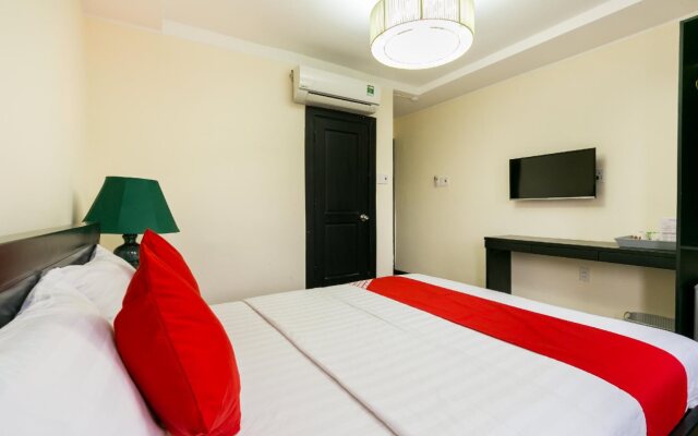 Castella Hotel