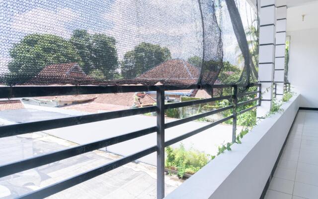 OYO 2952 Elohim Kost