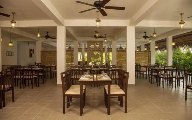 Amra Palace Laamu
