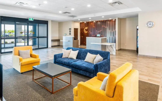 Comfort Inn & Suites