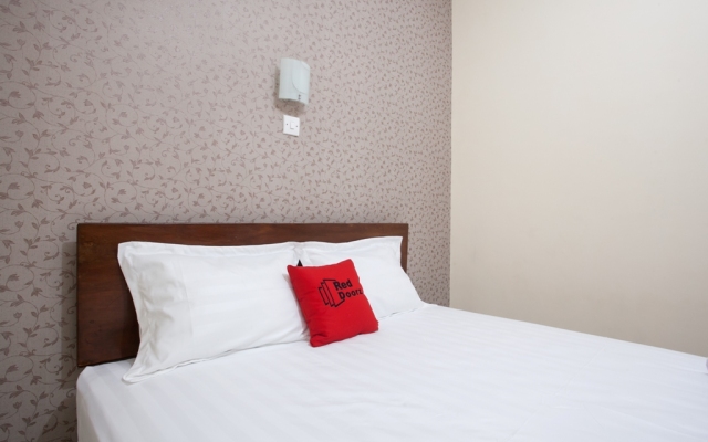 RedDoorz near Brawijaya University